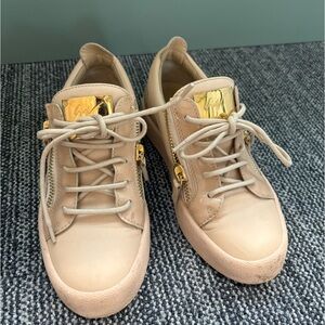 Shoes, perfect colour to go with anything!